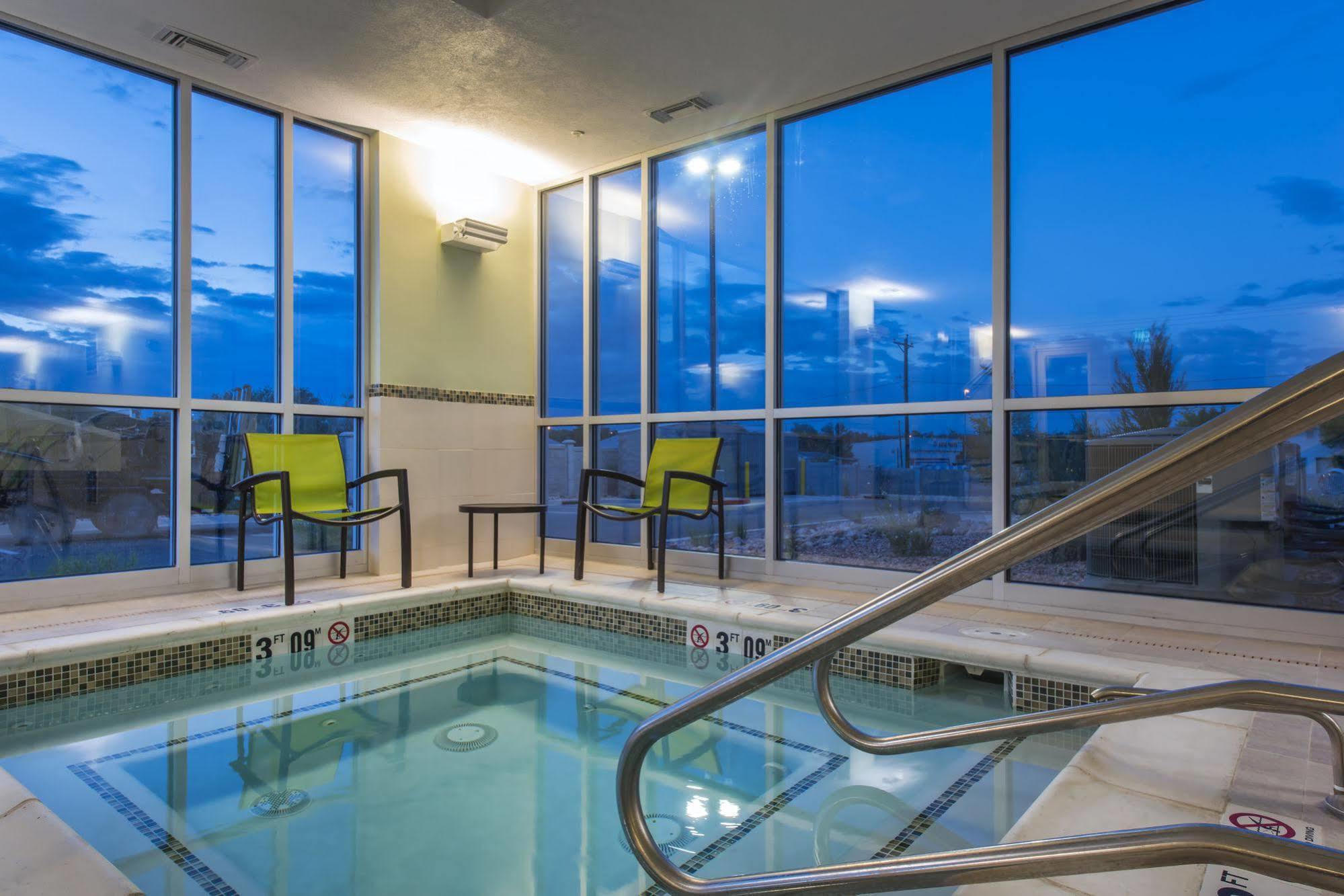 Springhill Suites By Marriott Gallup Exterior foto